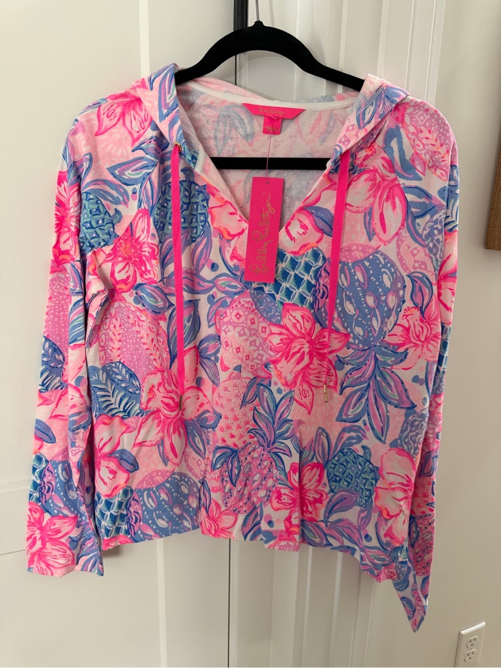 NWT Lilly Pulitzer Kiawah Hoodie in Pink Isle Snappy Turtle